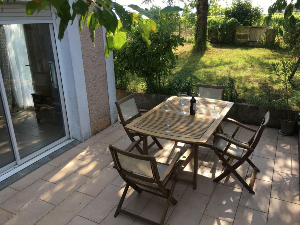 Mirande Montagne-Saint Emilion Appartement Montagne  Buitenkant foto